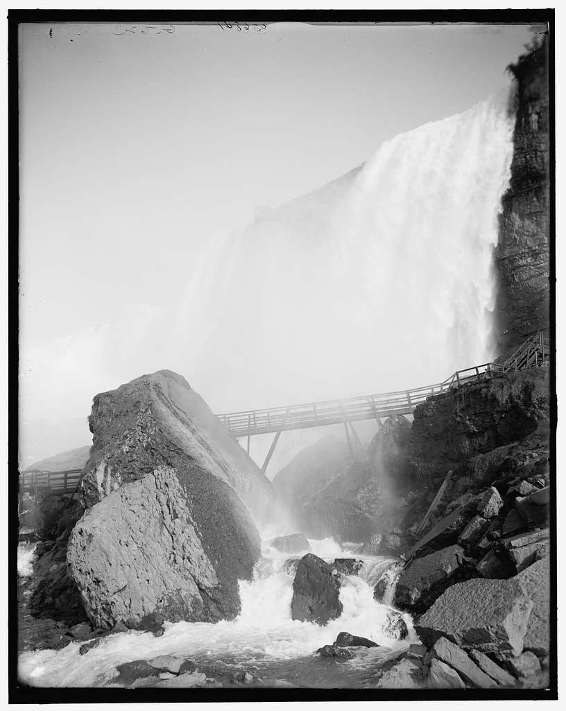 rock-of-ages-and-cave-of-the-winds-niagara-falls-ny-e4d050-1024